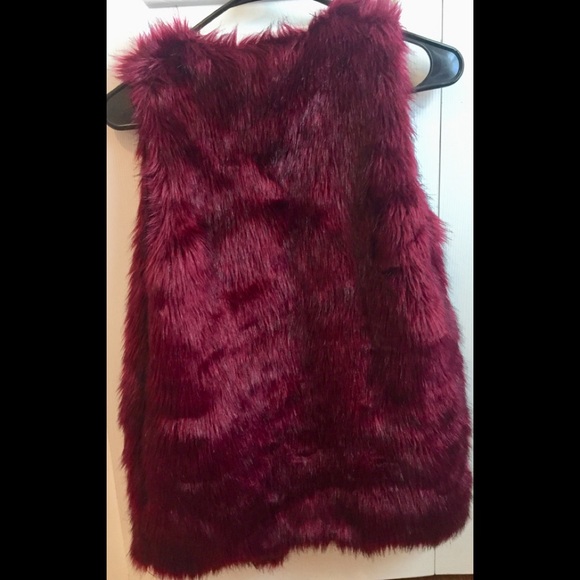 Decree Fur Vest Jacket - Picture 2 of 2